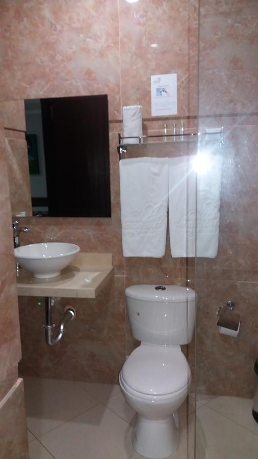 Hotel Plaza Manfortt Turbo Dış mekan fotoğraf